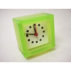 DESPERTADOR PEQUEÑO...