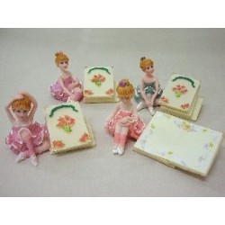 FIGURA RESINA BAILARINA...