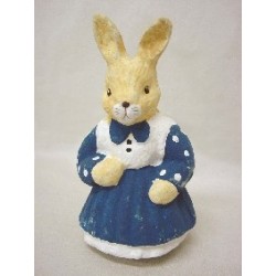 FIGURA PAPEL MACHE CONEJITA...