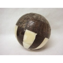 BOLA HUESO MITAD BLANCO...