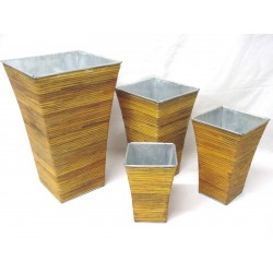 JUEGO 4 MACETEROS CUADRADOS...