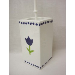 ESCOBILLERO CUADRADO...