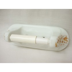 PORTAROLLOS PARED BAÑO...