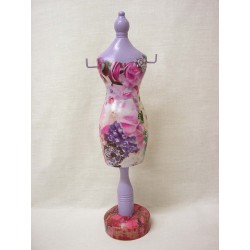 FIGURA MANIQUI MADERA...