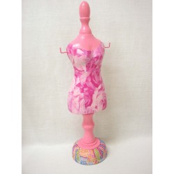 FIGURA MANIQUI MADERA...